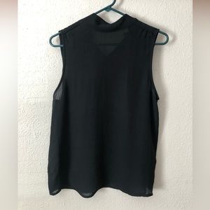 Who What Wear, Medium, Black Sleeveless Blouse